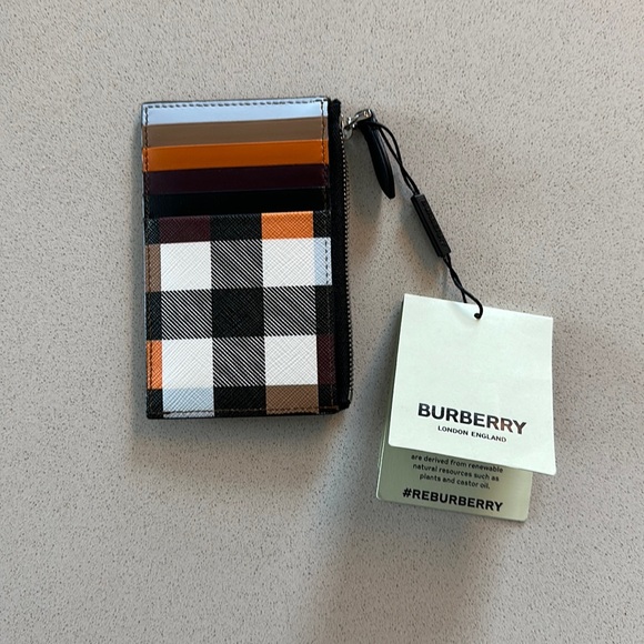 Burberry Colourblock Wallet - Never Used - Picture 2 of 5